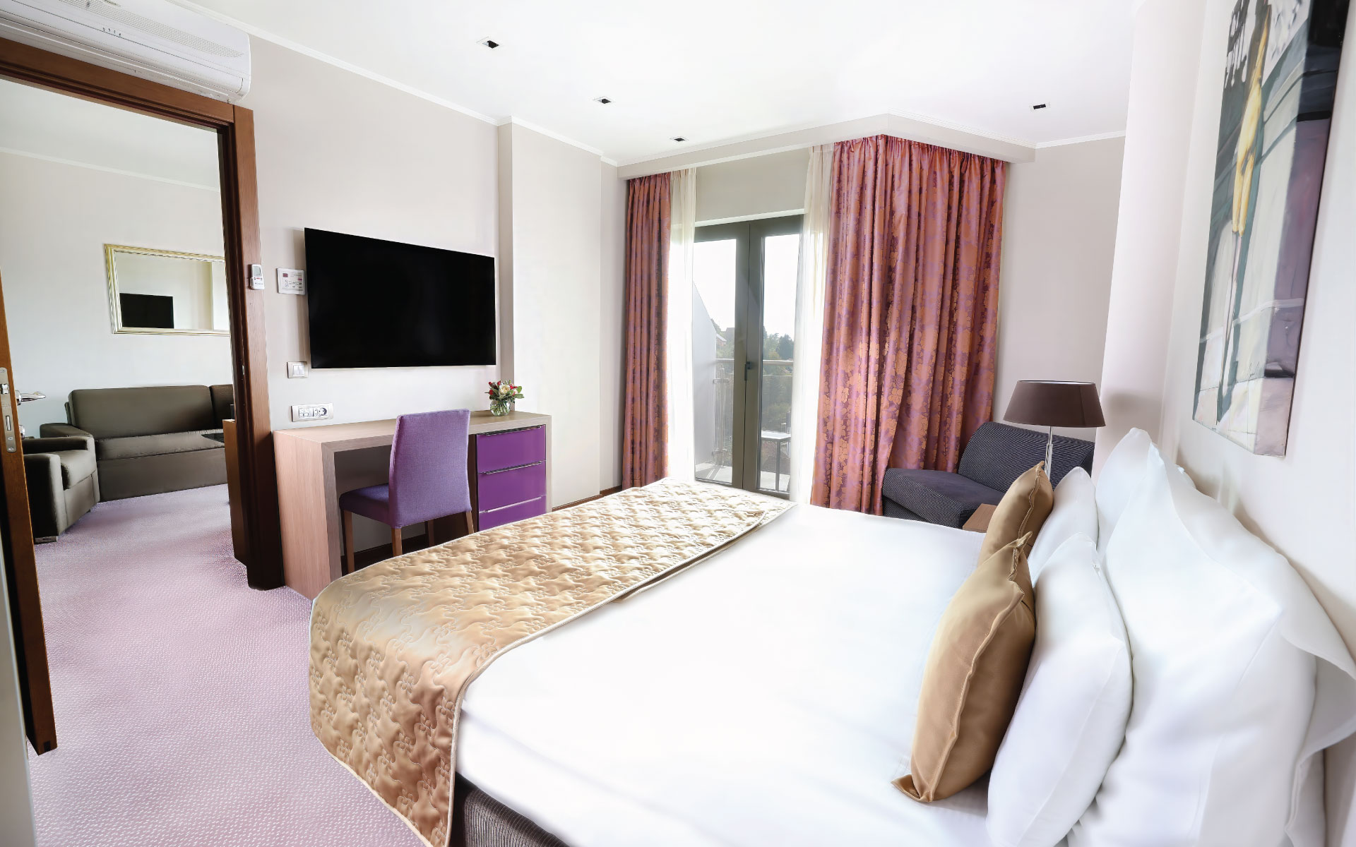 Hotel Premier Aqua, Sobe i Apartmani